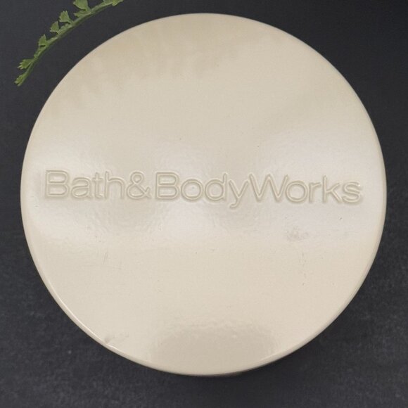 BBW Marshmallow Fireside Bath & Body Works 3 Wick Candle - Picture 8 of 10